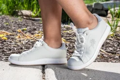 KURU Footwear ROAM><noscript><img width=